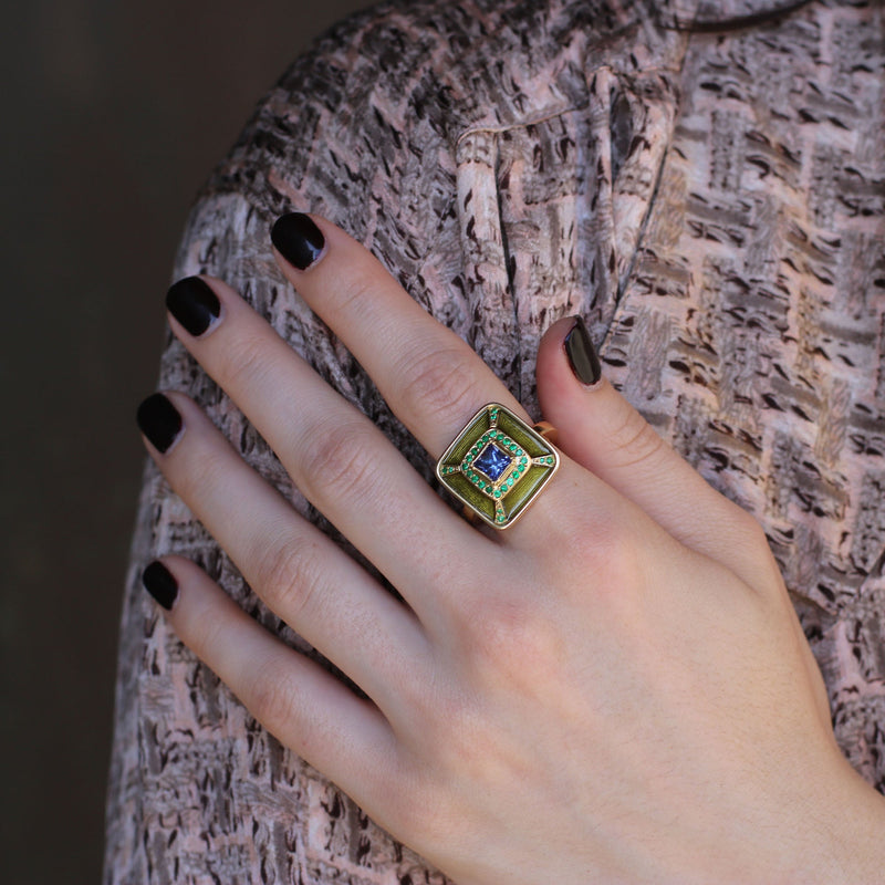 ALBERS ENAMEL TANZANITE EMERALD RING