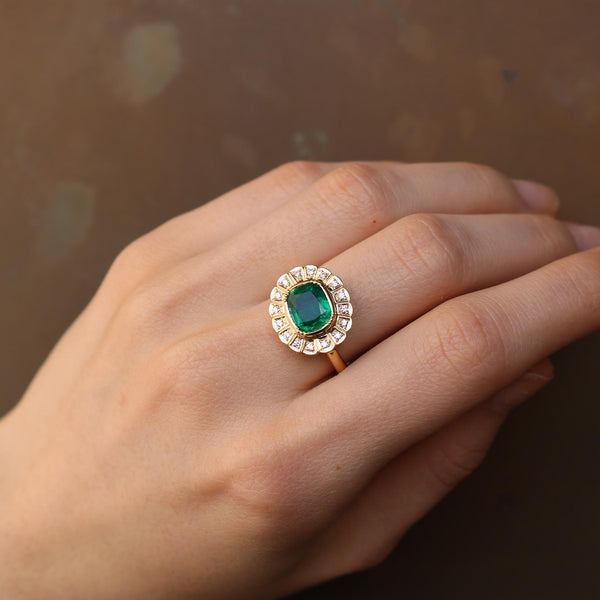 EMERALD DIAMOND CROWN RING