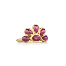 CABUCHON RUBY FLOWER RING