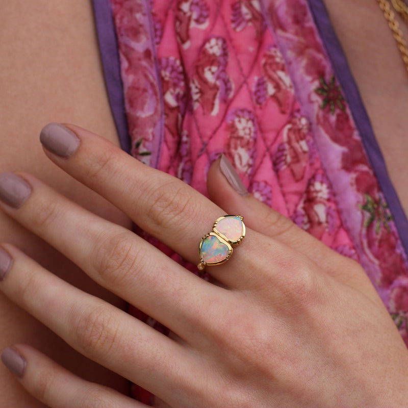 DOUBLE OPAL HEART RING