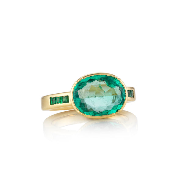 EMERALD ORBIT EMERALD BAND RING