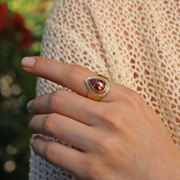 TEARDROP GALAXY DIAMOND RING