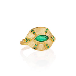 TALISMAN EMERALD ENGRAVED RING